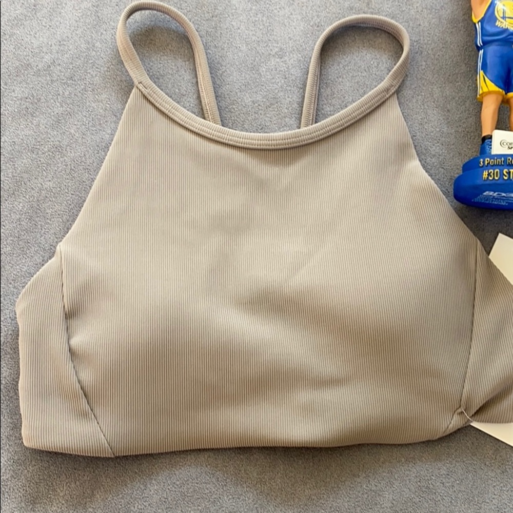 Lululemon inner glow bra - Picture 2 of 4